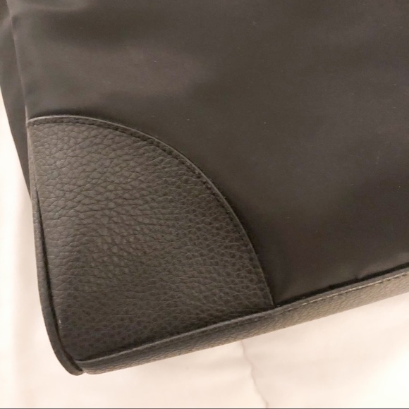 PRADA TOTE - Picture 3 of 6